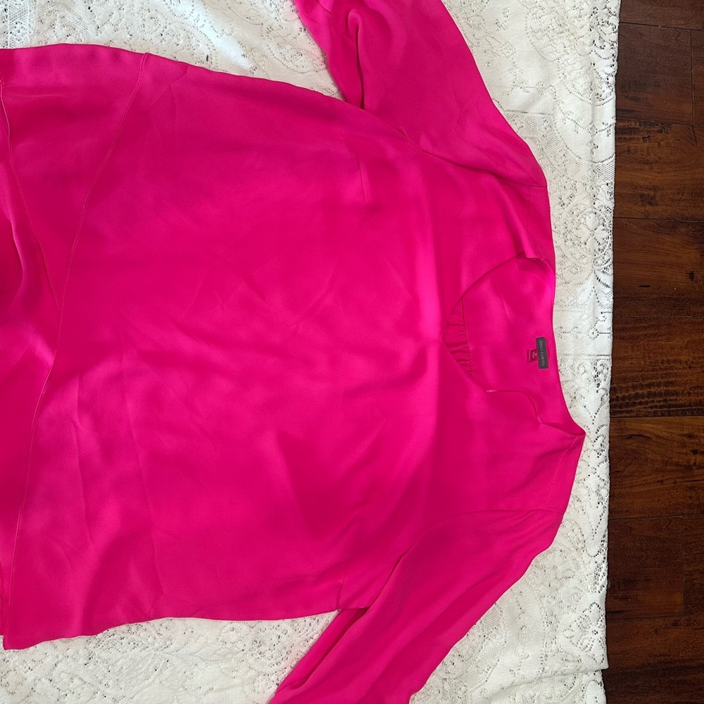 NWT Vince Camuto Fuchsia V-Neck Blouse 3x boho - Picture 7 of 7